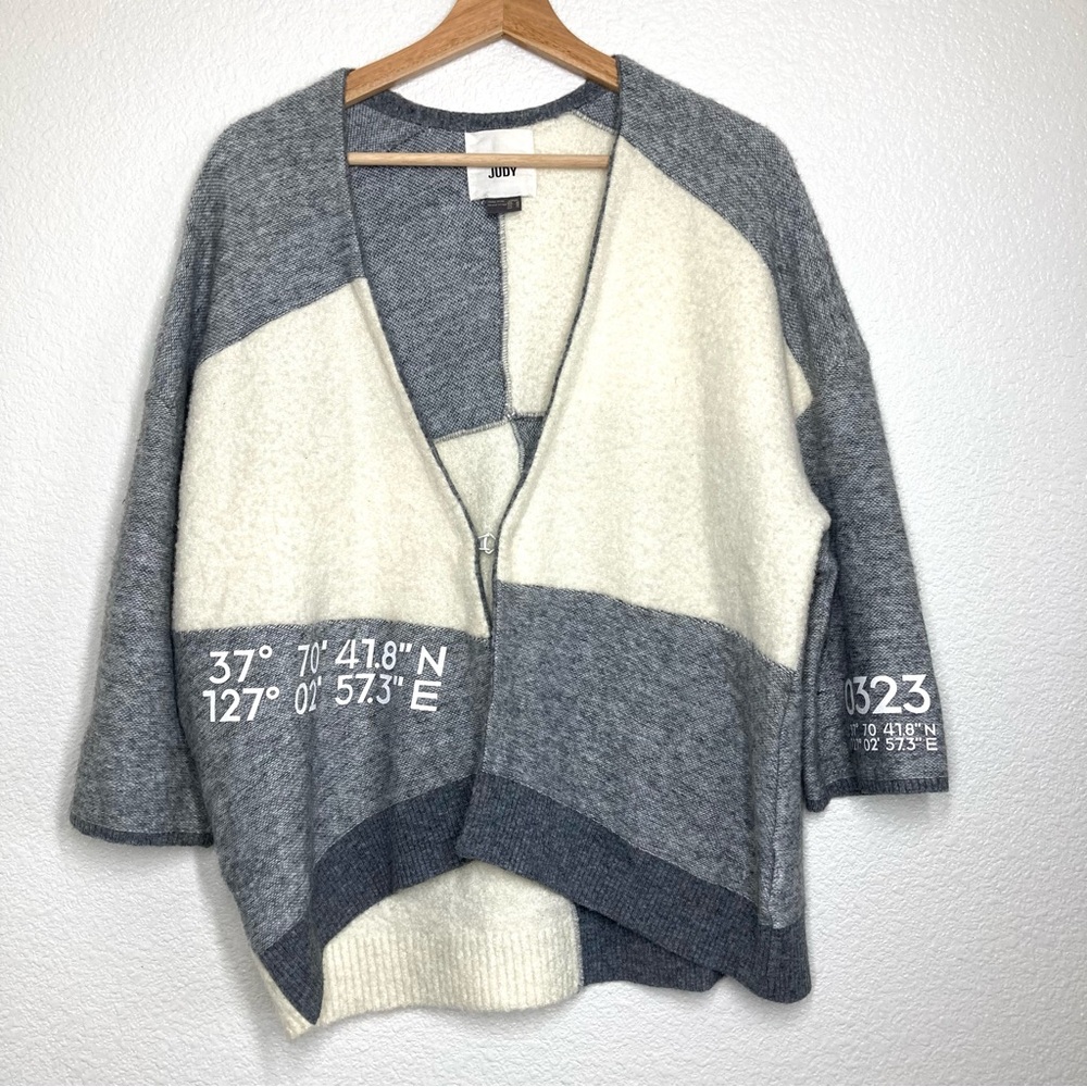 Juicy Judy Cardigan Gray White 15% Wool XS Korean Street Wear Color Block